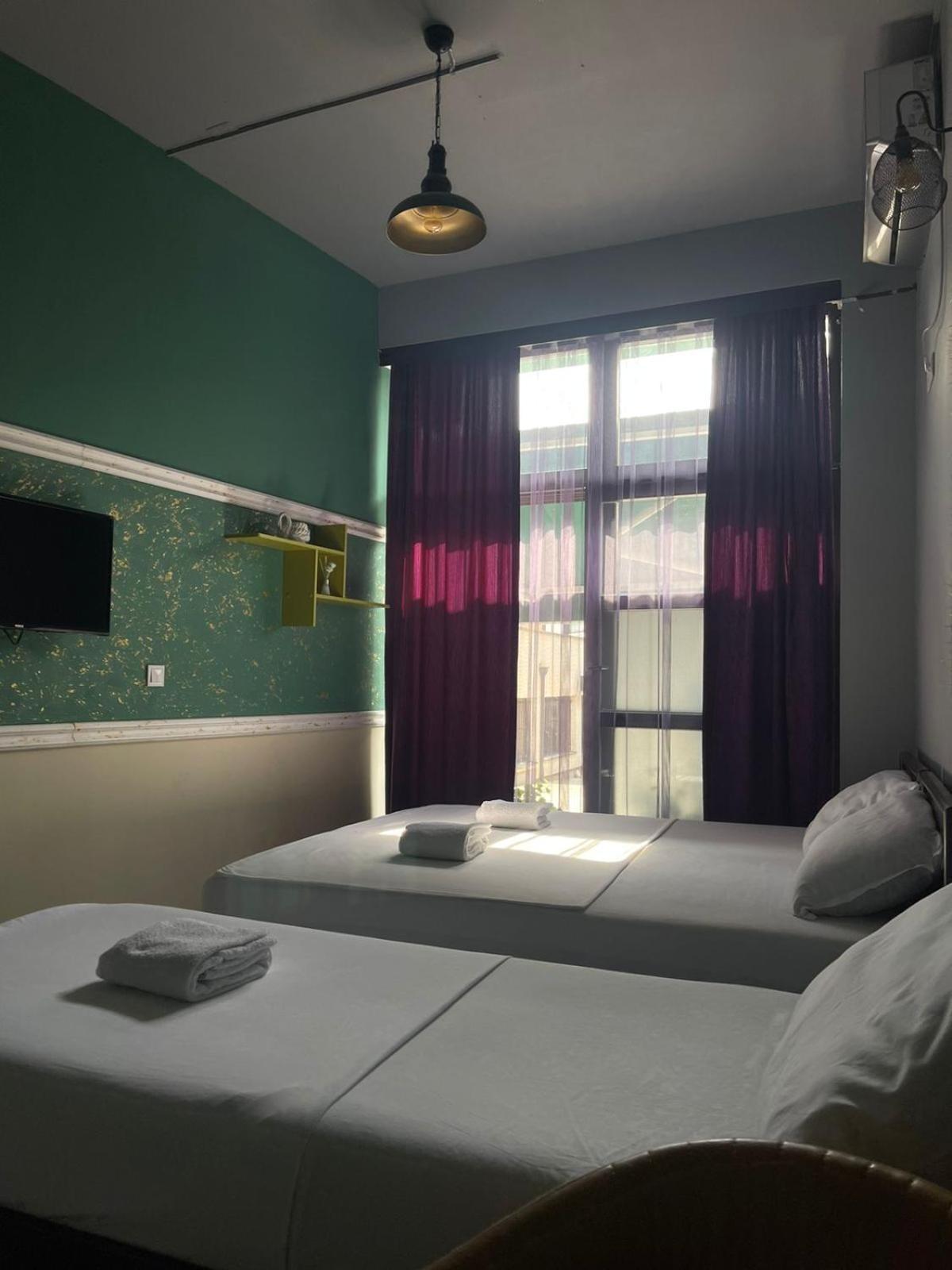 Hotel In Time Призрен Экстерьер фото