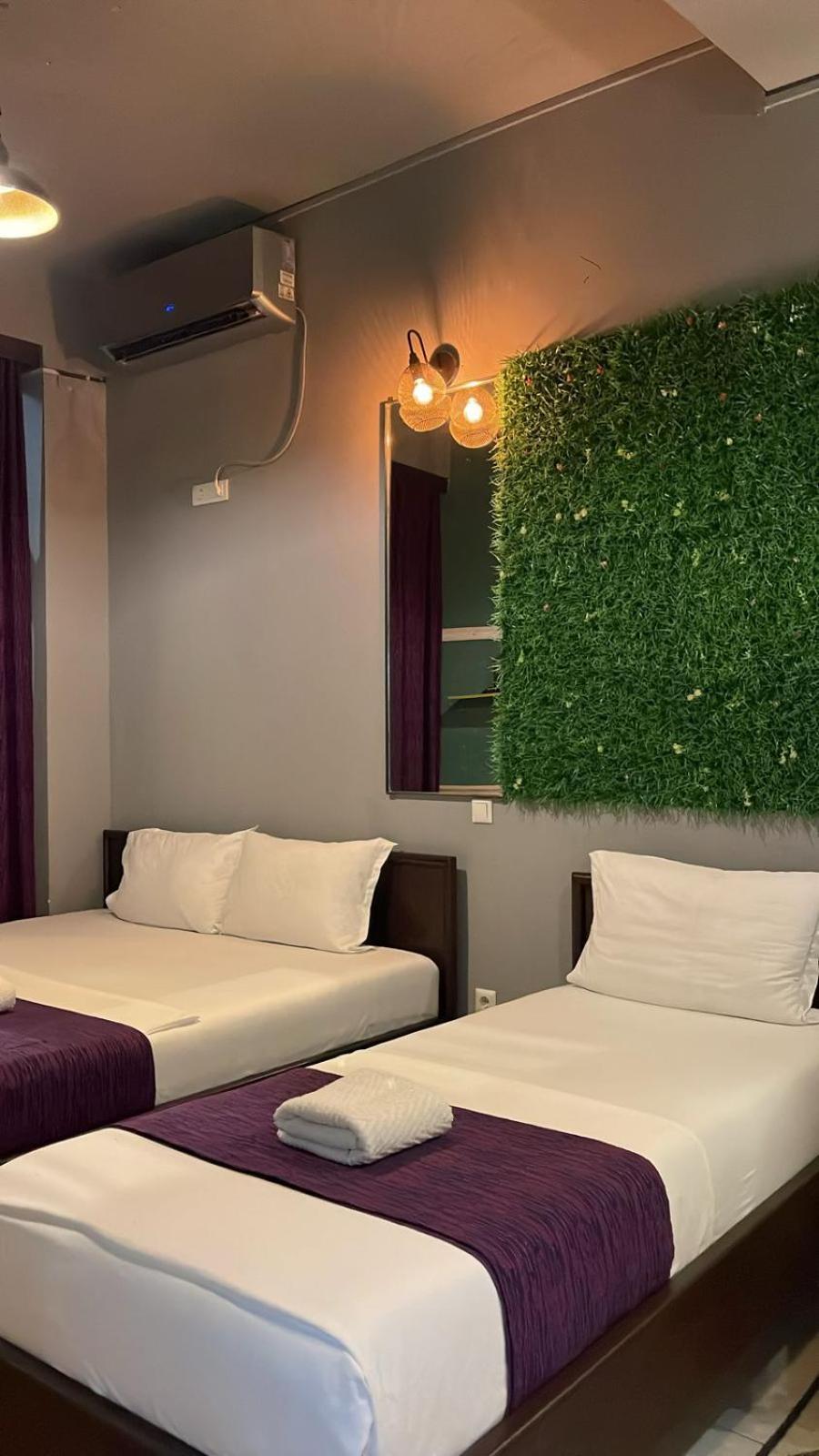 Hotel In Time Призрен Экстерьер фото